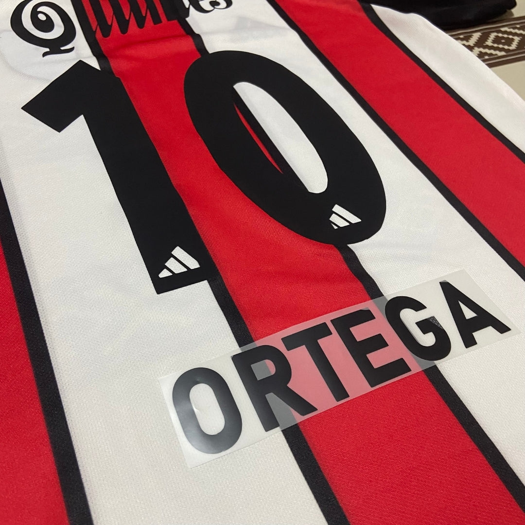 Camiseta Retro River Plate Quilmes (Ortega #10) – Réplica Premium Importada